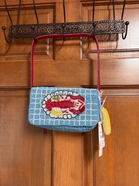 NWT HANDCRAFTED IN INDIA Beaded Lobster Dinner with Butter Charm Shoulder Bag
